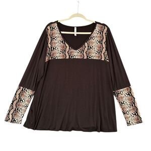 Cool Melon Brown V neck Snake Print‎ Accents Long Sleeve Tunic Top Size 1X